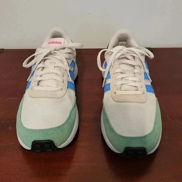 Adidas Run 70's Cloudfoam Low Retro Style Suede Athletic Running Shoes(9) - Picture 7 of 11